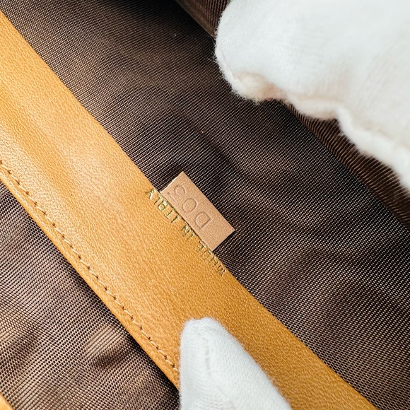 Celine Vintage Business Wallet - Picture 6 of 9